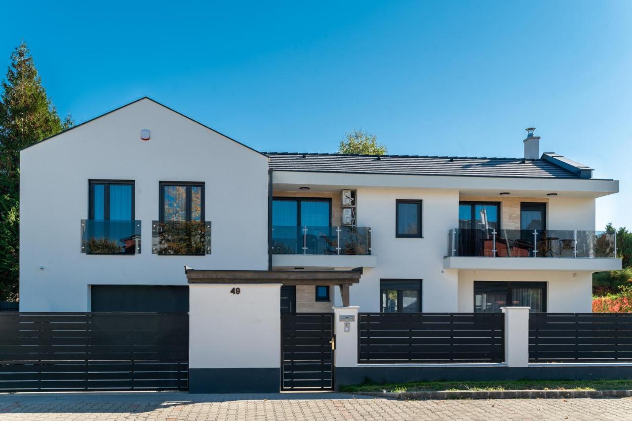 Golden Beach Apartments Siófok Eksteriør billede