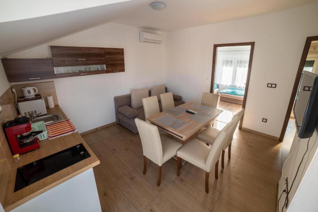 Golden Beach Apartments Siófok Eksteriør billede
